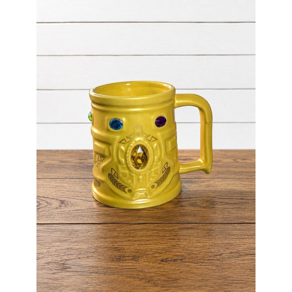Disney Store Infinity Gauntlet Sculpted Mug – Marvel's Avengers Brand New
